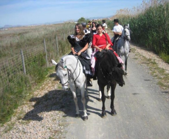  Pilgrimage on horseback 